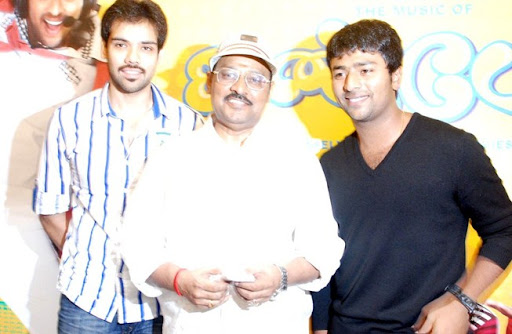 CLICK THE ABOVE ARROW TO  ZOOM THE IMAGE