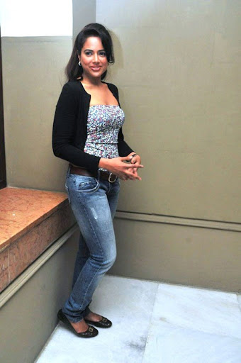 CLICK THE ABOVE ARROW TO  ZOOM THE IMAGE