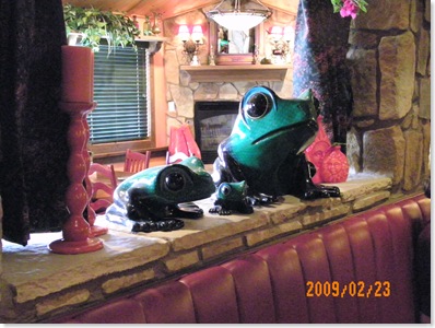the frogs in Macayo's