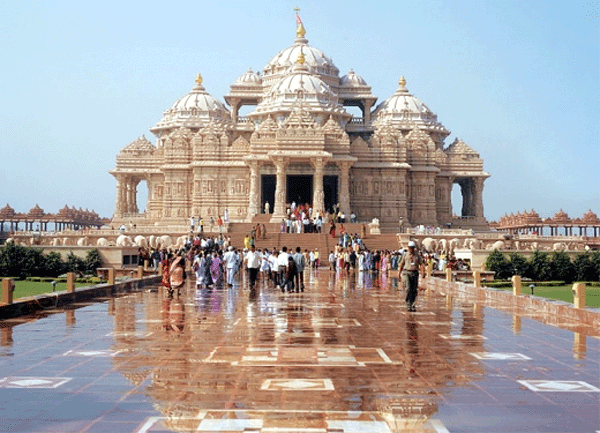 [akshardham-mandir[1][3].gif]