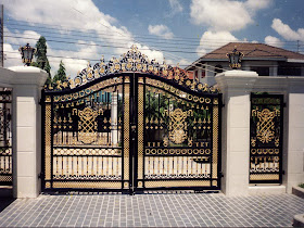 iron gates for reference - Kerala home