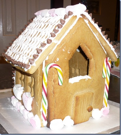 gingerbread house1