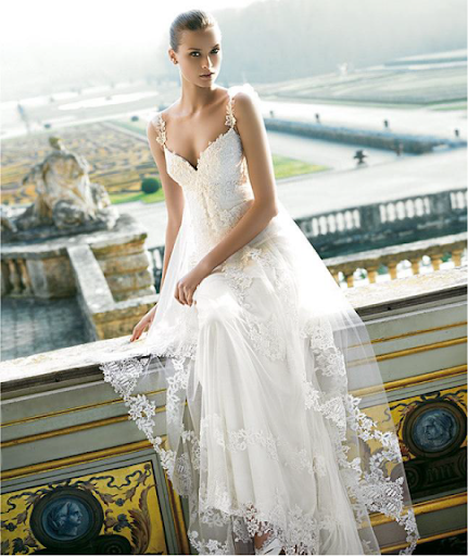 Pronovias Destination Wedding Bride Gown Ideas