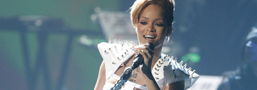 The Forehead's performance at the 2009 American music awards