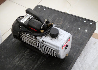 [Life] 裝潢實戰第八彈：冷氣機體、燈具 & 壁紙安裝！ - 阿祥的網路筆記本