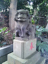 高石神社 階段の狛犬