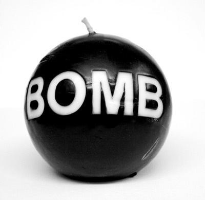 [bomb1[5].jpg]