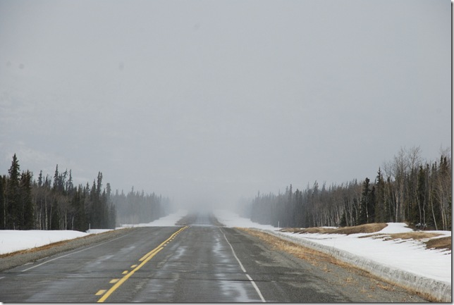 04-24-09  B Alaskan Highway - Yukon 033
