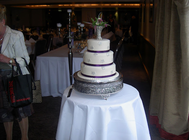 Wedding cake prices kilkenny