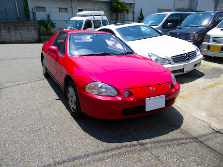 神戸の中古車専門店 Round Off