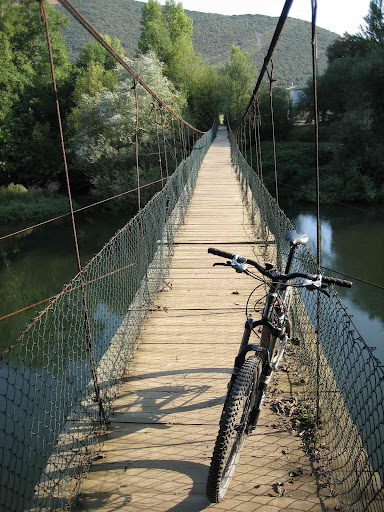 Puente colgante de Valiña