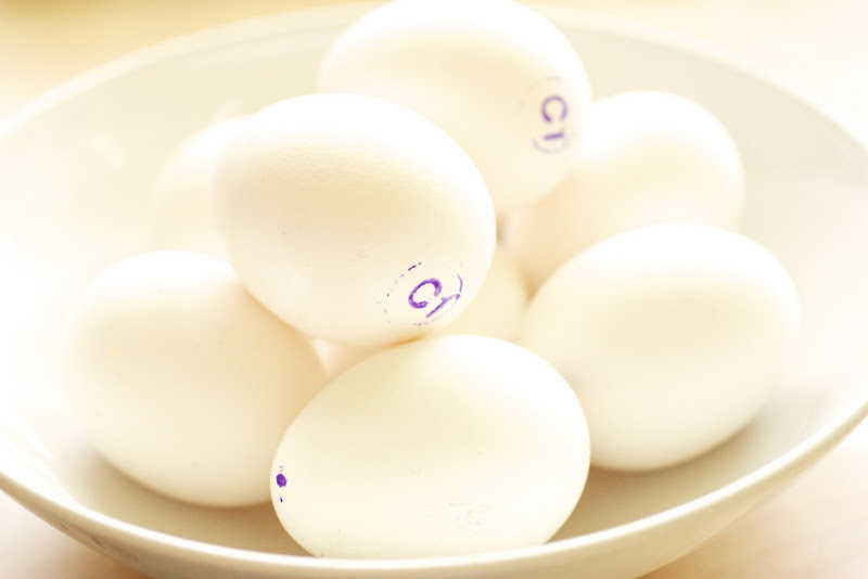 Подготовим яйца