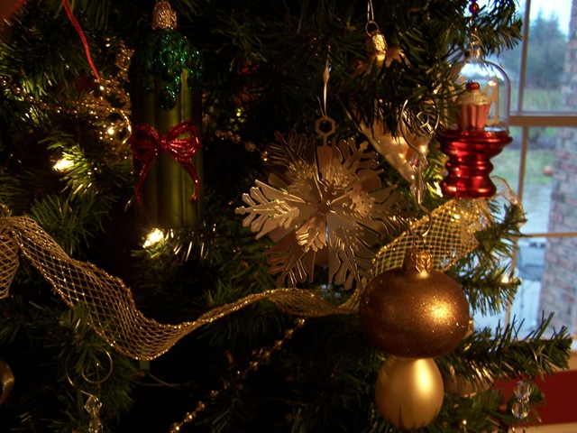 [Christmas Ornaments 021[3].jpg]