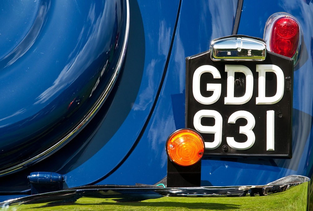 [classic citroen rear number plate and lights[5].jpg]