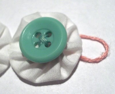 [yo-yo bracelet step 5[14].jpg]