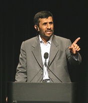 Mahmoud Ahmadinejad [Daniella Zalcman em commons.wikimedia.org]