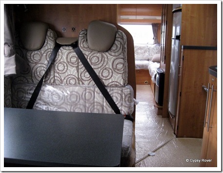 Seat belts for additional passengers in the front dinette.