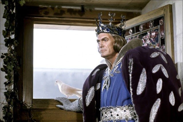 La Favolosa Storia Di Pelle D Asino