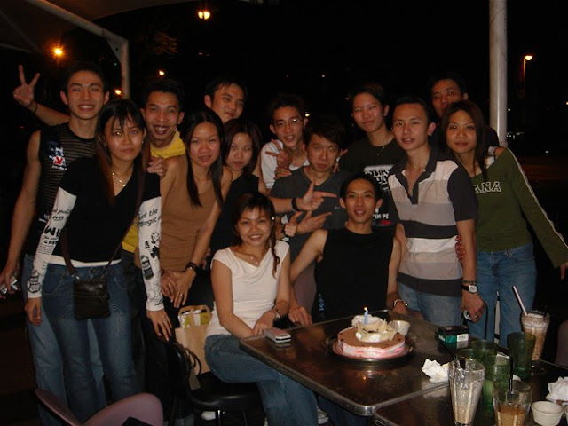 birthday day........happy!!!