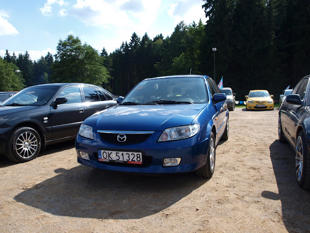 Mazda 323F BJ '01 1,6L 16V DOHC