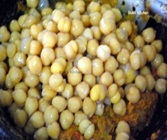 chana masala with coconut 4a chana masala with coconut 4a