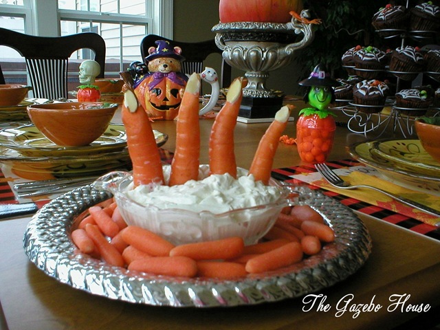 [Halloween Birthday carrots II[3].jpg]