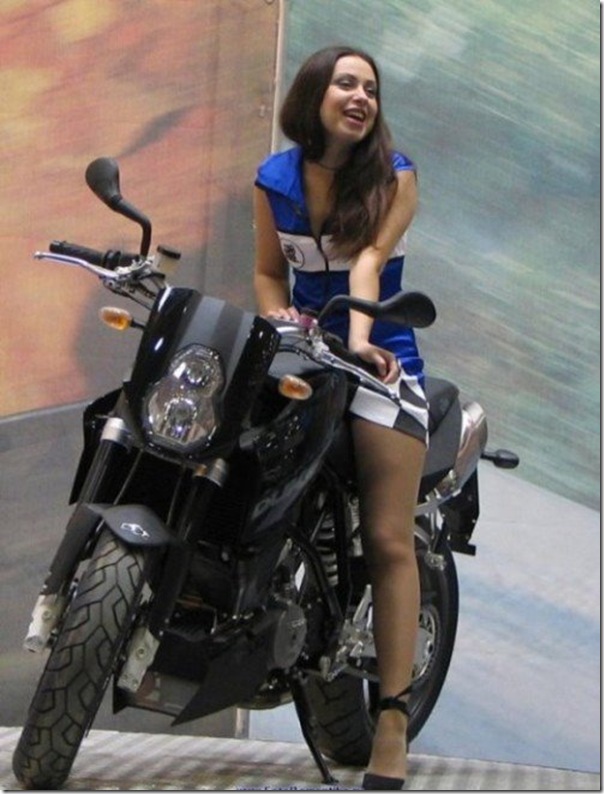 As belas modelos da Moto show na Rússia (3)