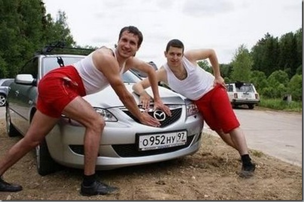 Porque os homens nunca podem ser modelos de carros (1)