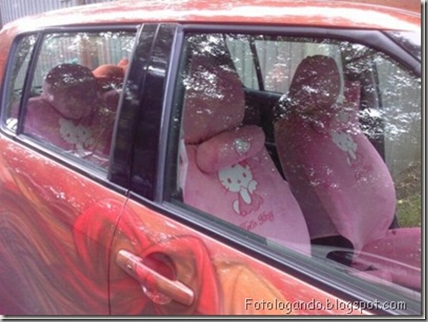 O carro Hello Kitty (7)