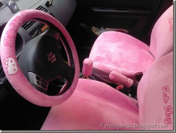 O carro Hello Kitty (2)