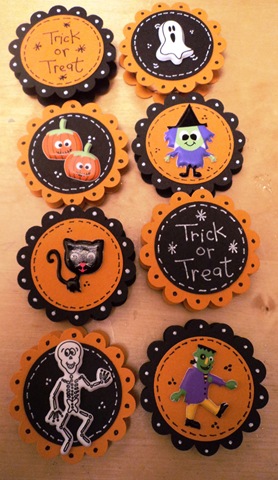 [Trick or Treat sweets.candy 2[5].jpg]