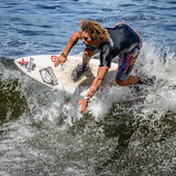 Surf by Jose Augusto Belmont -  