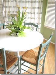 nook table chairs 3
