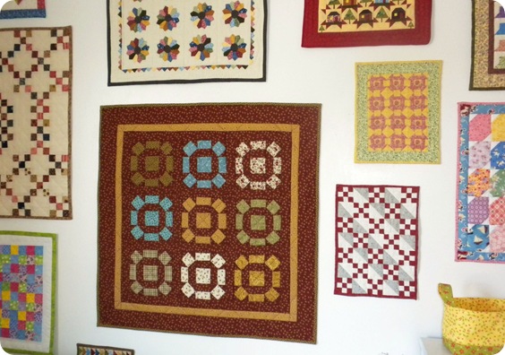 small quilt wall