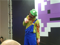 Outro Luigi... mas este é zumbi