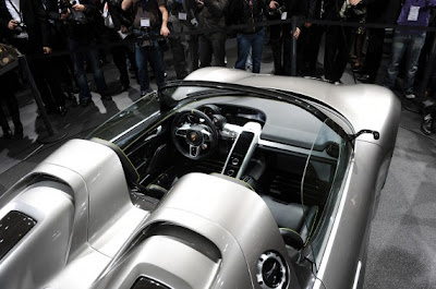 The Porsche 918 Spyder Concept Porsche 918 Spyder Concept-02.jpg