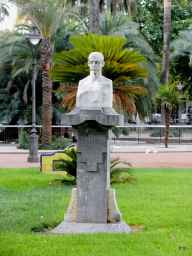 Monumento a Martínez Rücker