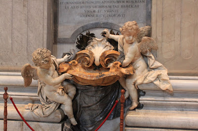 Escultura na Basílica de São Pedro - Vaticano