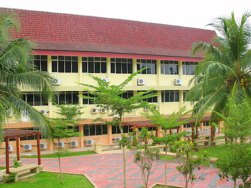 logo universiti darul iman malaysia