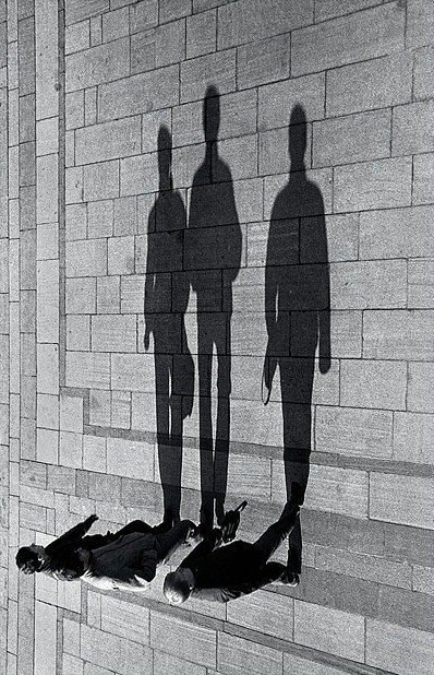 playing-with-shadows (3)