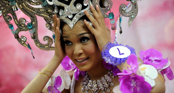 THAILAND-LIFESTYLE-TRANSSEXUALS-PAGEANT