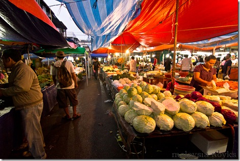 Satok market, kuching 14