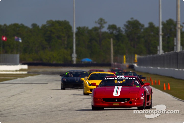 [business-2011-cc-0048[3].jpg]