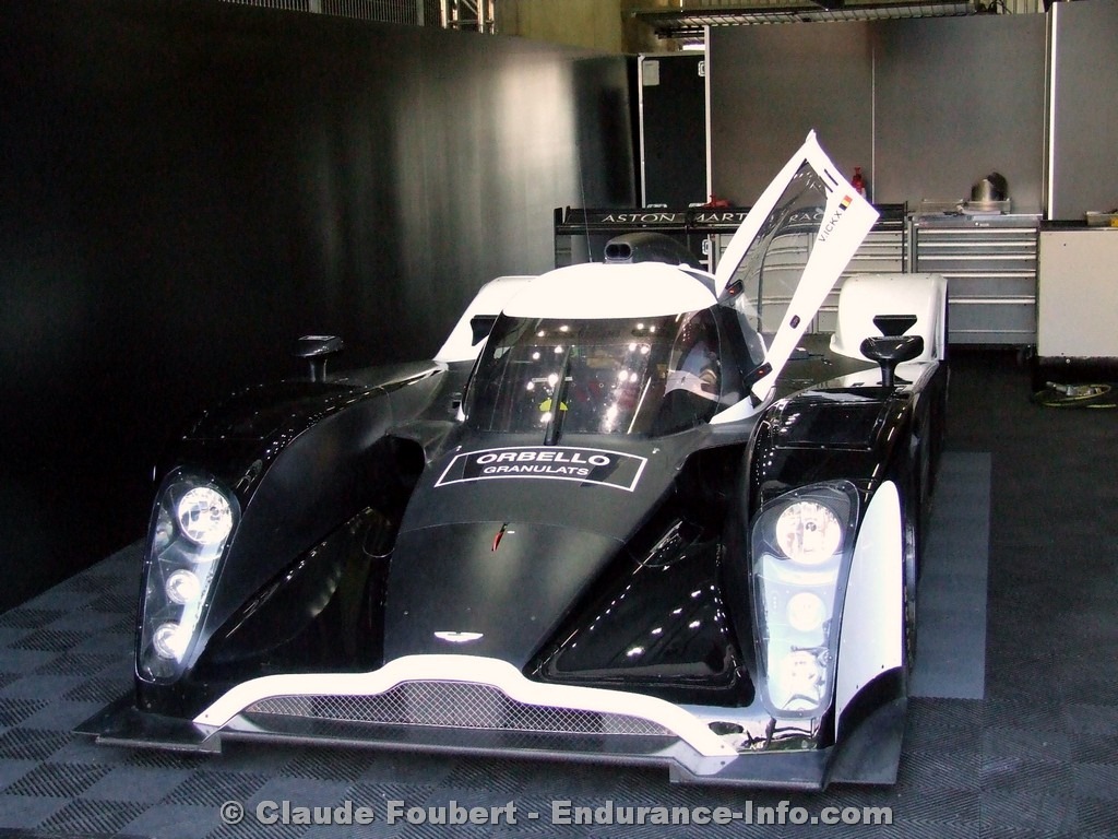 [C14-DSCF8949[4].jpg]