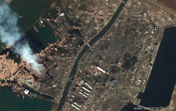 Tsunami jepang (8)