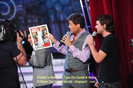 Tinelli Le Muestra Tapa De Gente A Peter.jpg