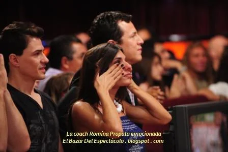 La coach Romina Propato emocionada.JPG