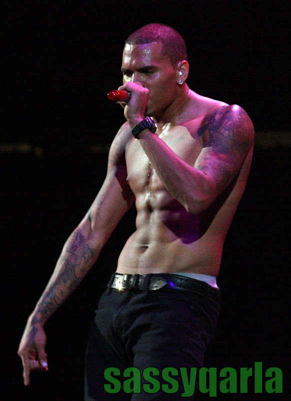 chris brown and rihanna shirtless