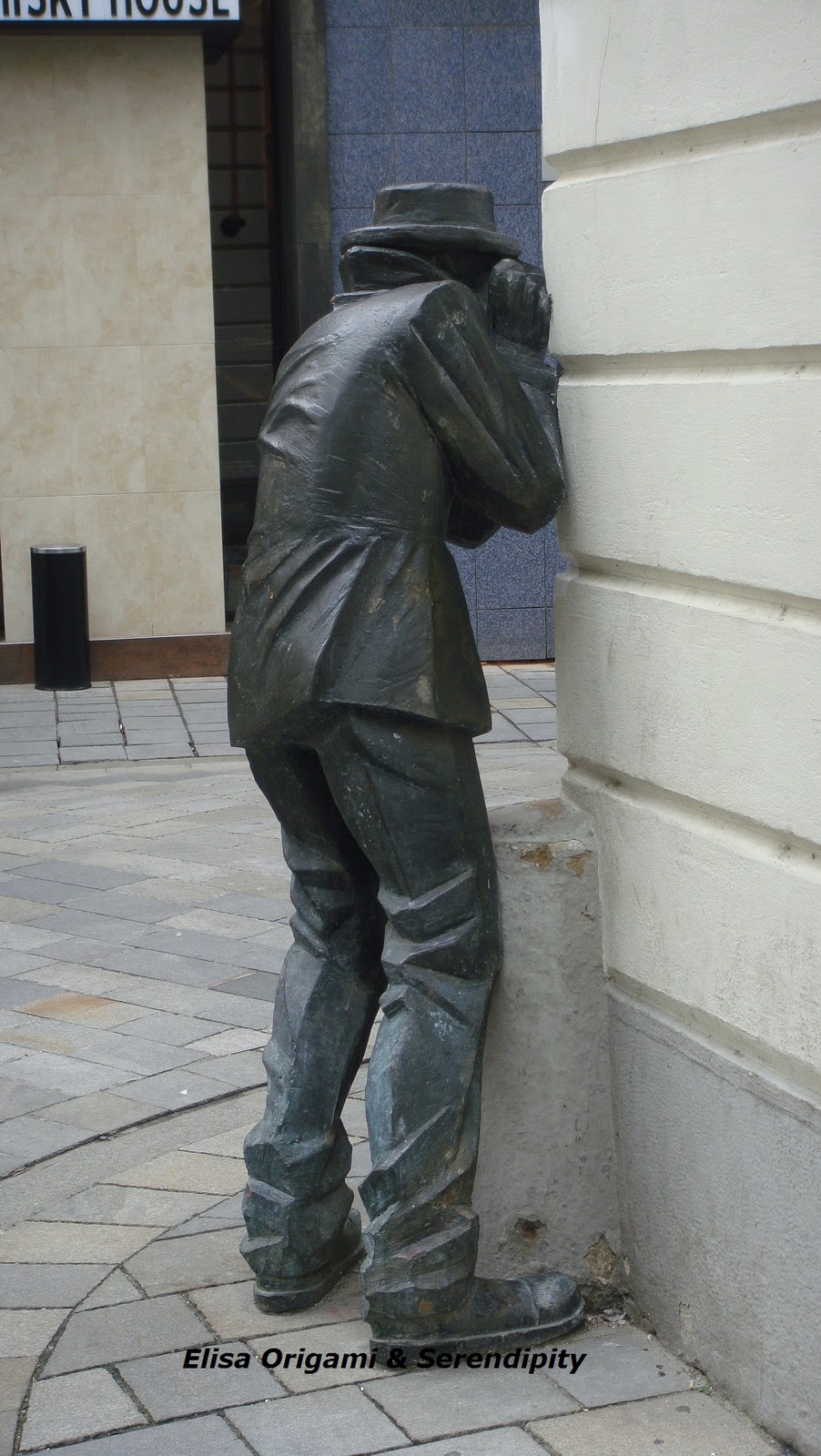 Estatuas insólitas en Bratislava, Elisa N, Blog de Viajes, Lifestyle, Travel