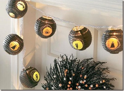 halloween-decorating-ideas-paper-lantern-string-lights